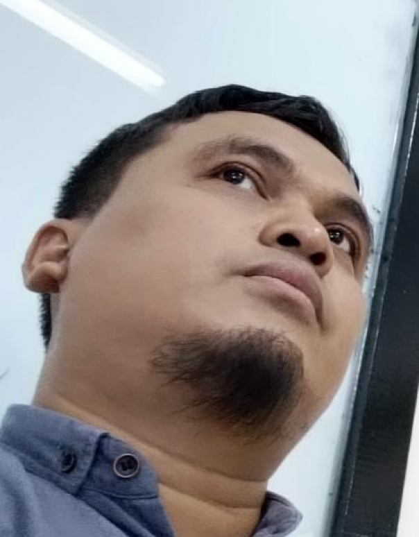 Ari Syaripudin, S.Kom, M.Kom